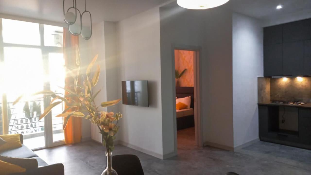 Green House Batumi Apartment Exterior foto